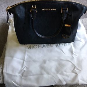 NWOT Michael Kors Logo Satchel Black w Navy, has original Dust Bag and CB strap